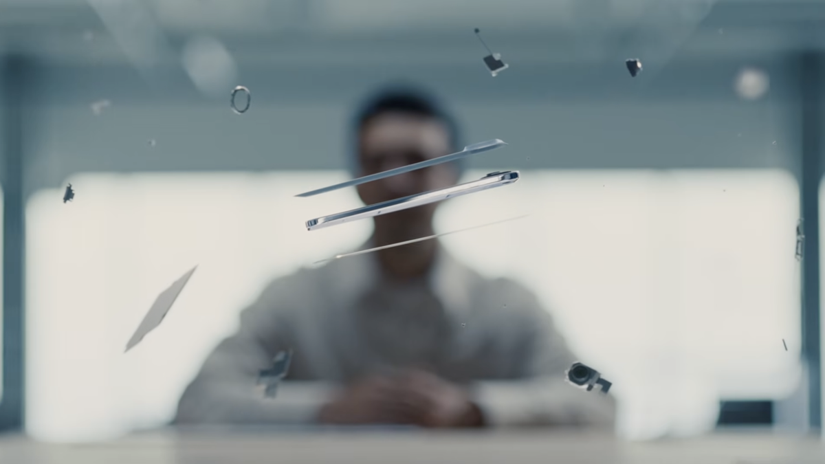 iPhone Air designer Abidur Chowdhury leaves Apple for an AI startup
